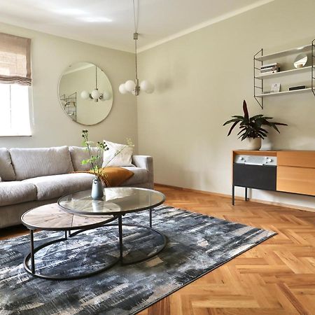 Ferienwohnung 60Er Jahre Design Apartment - 65Qm Fewo Im Zittauer Gebirge - Familienfreundliche Unterkunft Am Bergfuss Zum Toepfer 올베르스도프 외부 사진